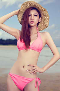 穿越成怪物太子的夫人漫画