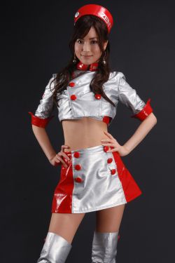 《王懿律女朋友》