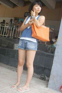 女人被狂躁C到高潮喷水小说